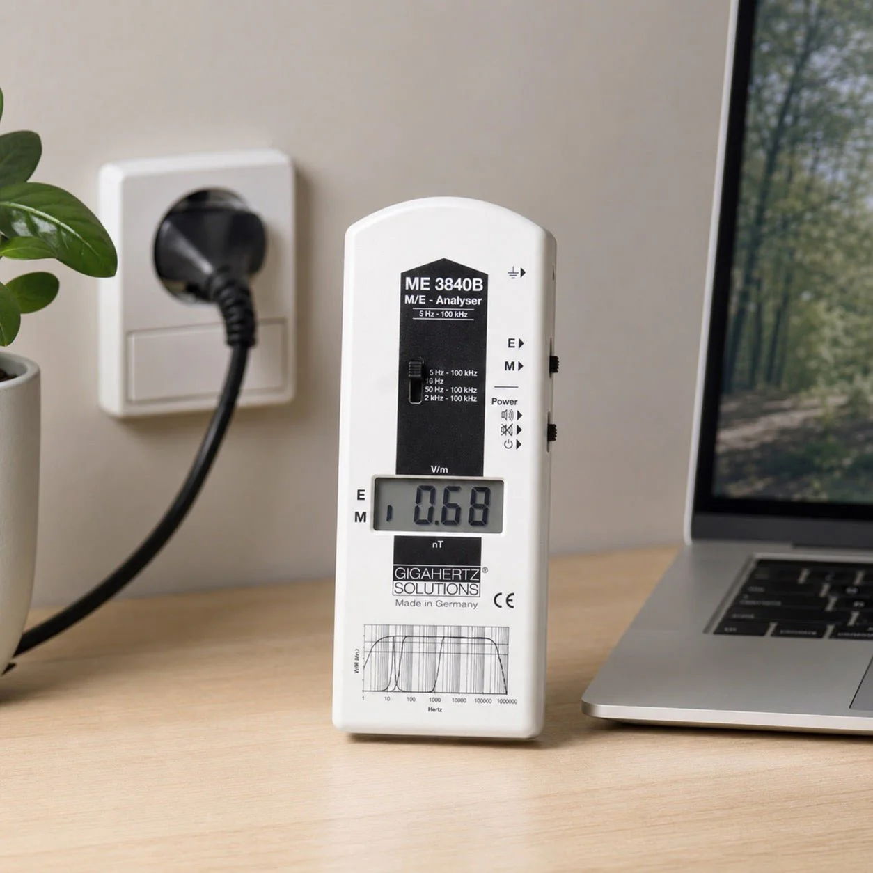 VLF ELF Tester Low Frequency EMF Meter ME3840B 5Hz-100,000Hz - Image 4